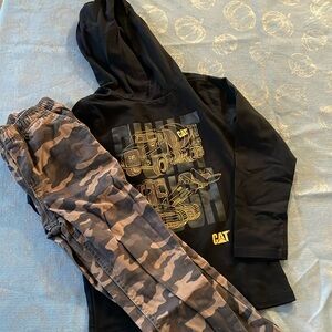 Boys 2 PC set size 7 CAT